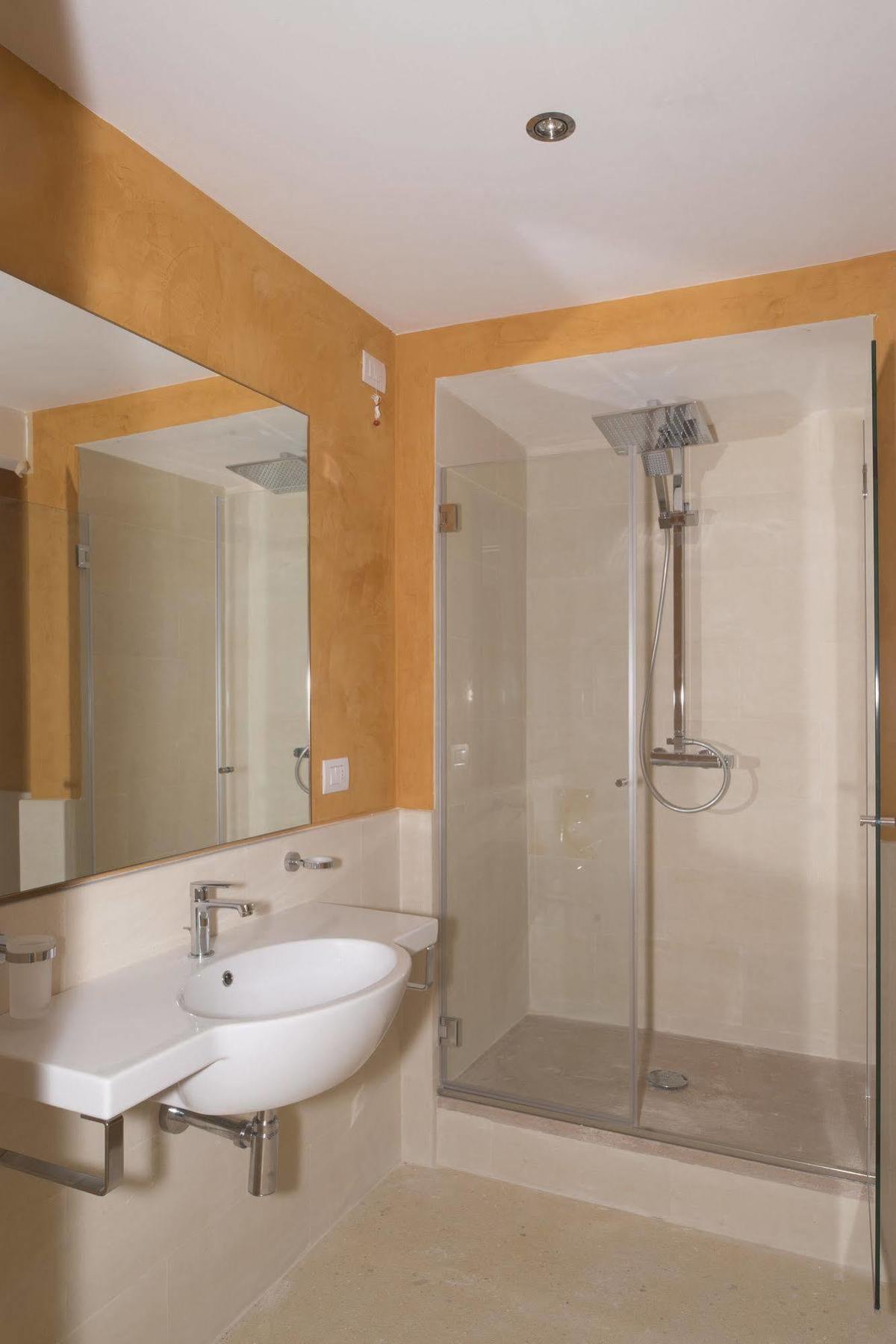 مبيت وإفطار غالّيبولي Relais Carlo V - Palazzo Storico المظهر الخارجي الصورة